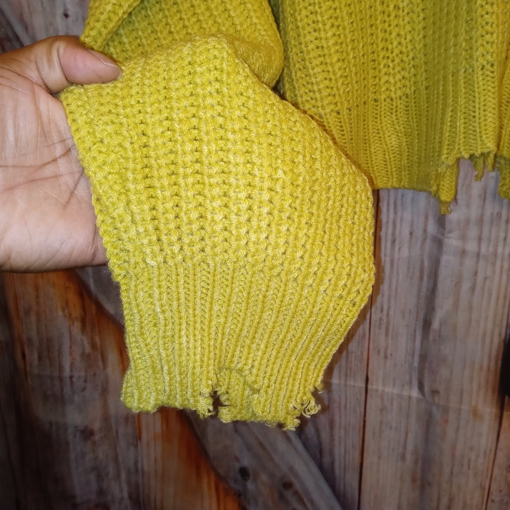 Forever 21 sweater - Picture 4 of 6